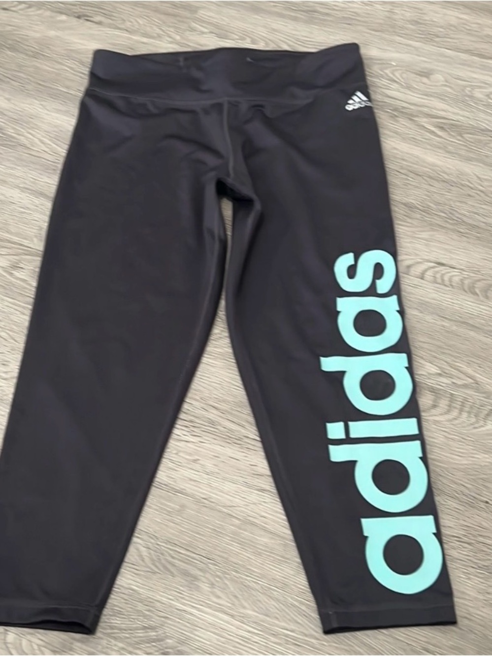 Adidas Climalite Womens M Cropped Capri Pants Grey Aqua Logo Running Yoga Gym